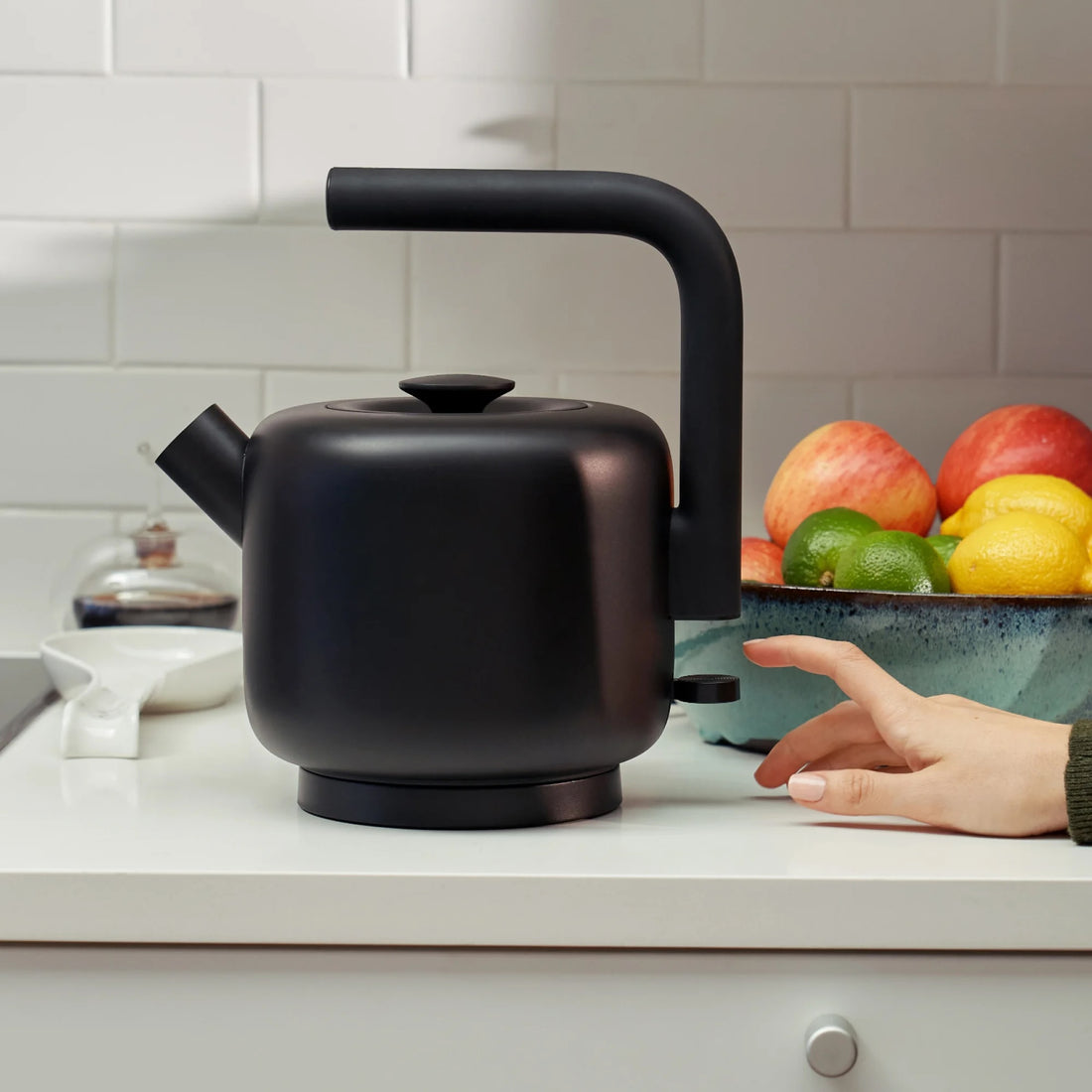Fellow Clyde Electric Tea Kettle - Black