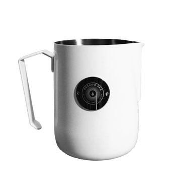 Pesado Milk Jug - White(Round Spout)