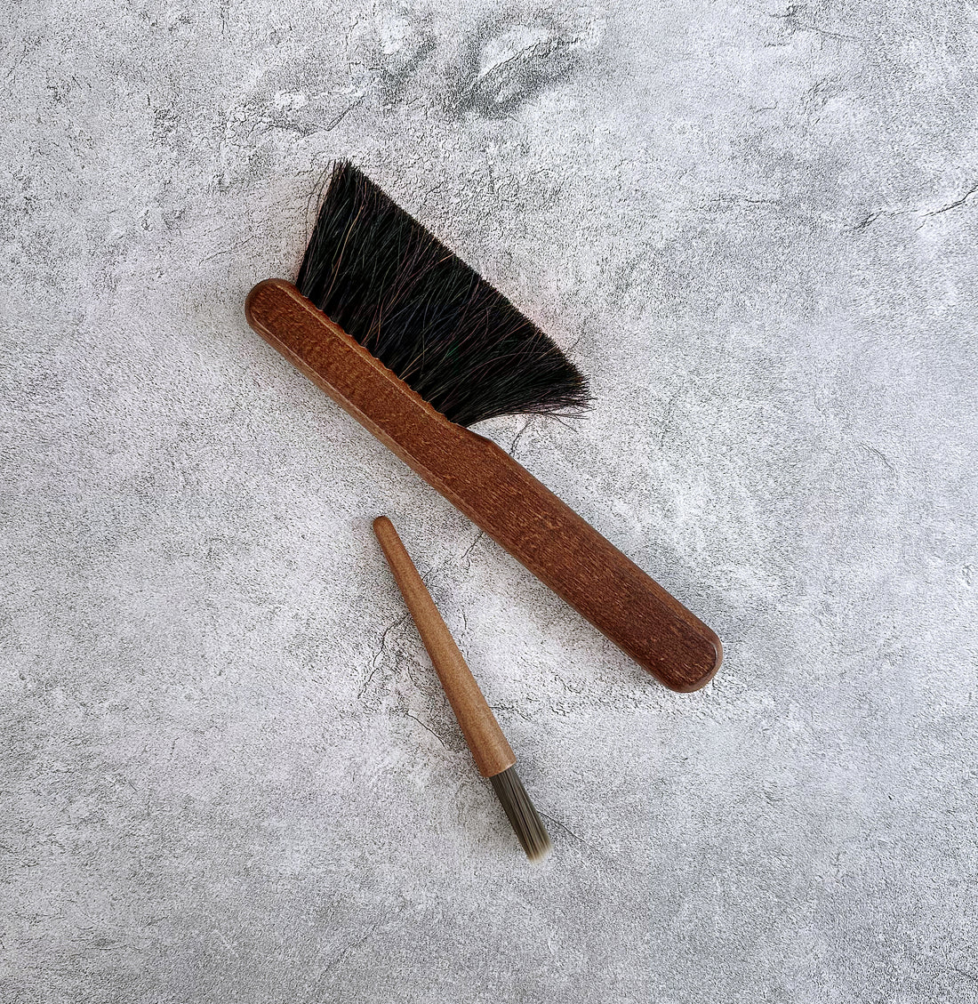 Coffee Walnut Wood Grinder Brush - V2